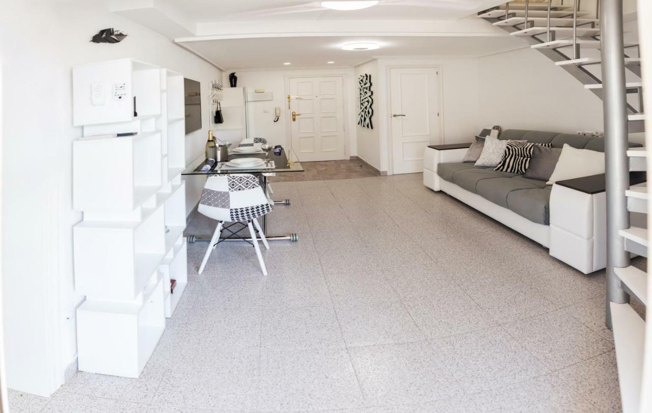 Holiday Penthouse Jardin Torrevieja Exteriör bild